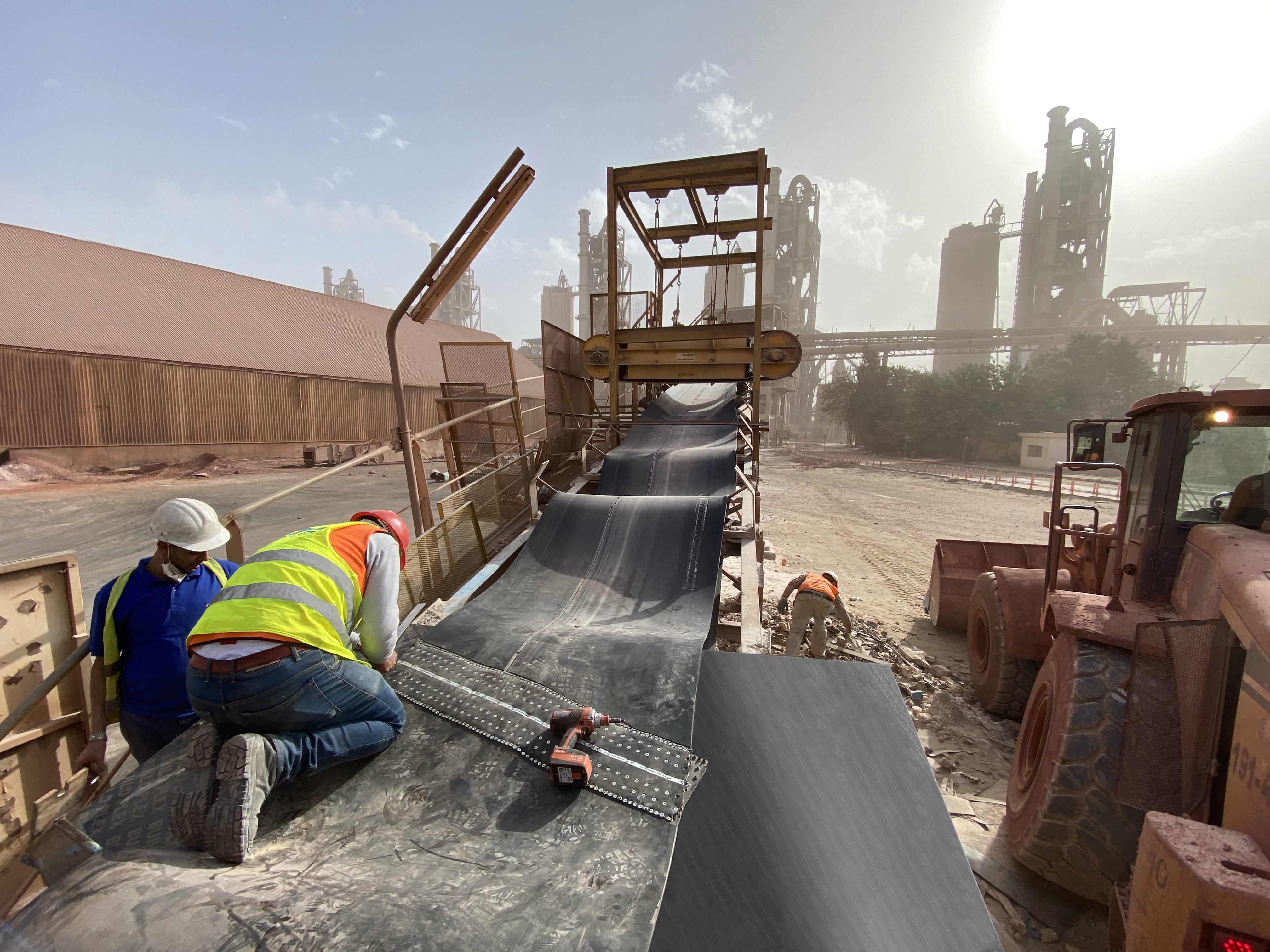 SUPER-SCREW splice in cement plant